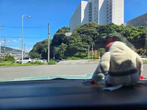 トレーナー　いまから　ながたびだが　いっしょに　のんびり　かえろうな
うんてん　きをつけてな
