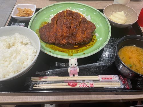 やばとん！おいしいねえ
おにくおおきいねぇ