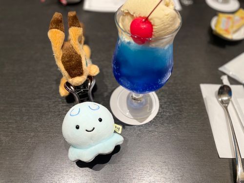 あおいきらきらー！！！！
あまあまおいしー！！！！

ねー！おしいしいねぇ！
