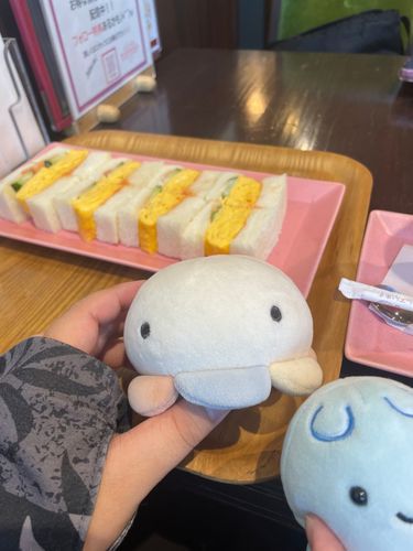 わたしこっち、ふあふあおいし

(こそっ…)