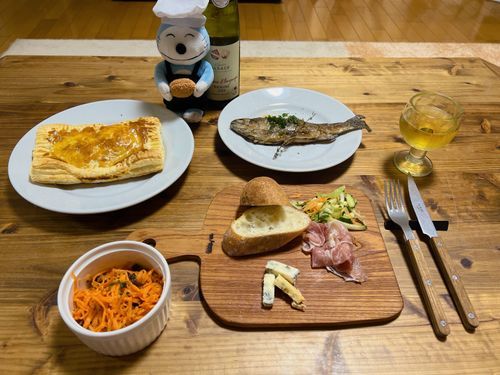 リースリング定食だよ〜
夏は白が美味しいよ〜💕それに合わせて県産ニジマスのムニエルにしたよ〜