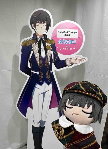 おや、宣伝活動中の私ですね。