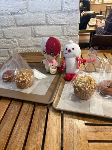 パン屋でお昼を過ごしたよ