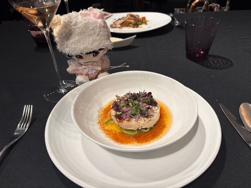 ディナーは恵比寿のお高いレストラン🍽️