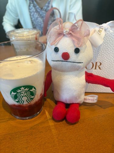 ノンノンカラードリンク🥤
スタバで飲みました