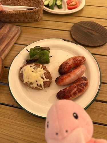 るり渓写真その2。温泉に浸かったあとバーベキューをしたぜ🍖🔥🍴
今更だけどこの写真あんましバーベキューっぽくないね。