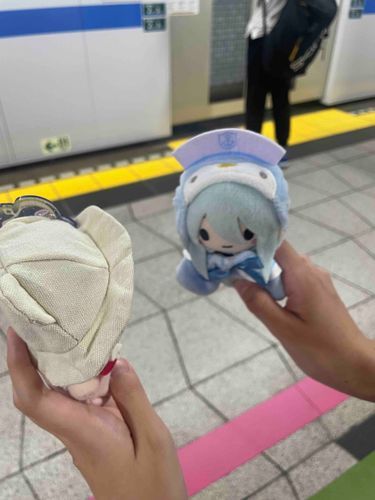 どこに、、つれて、いかれる、のですか、、、？