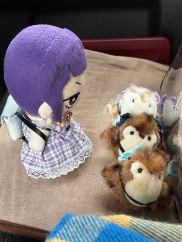 🎸「せいれーつ！！✨」
🐤「なでられまち！…なのです♪」
🦉「主に撫でられるの悪くないので、待ちますね。」
🐦「…………ん。」