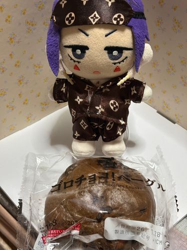 🎸「きのう、ろーそんのきゃんぺーんであたったんだ✨
どこをたべてもちょこ🍫がごろごろはいってて、すごくおいしかったよ😆」