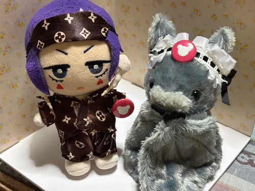🎸「ふわもこSNSさんから、かんばっじとどいたよ✨
とてもかわいいし、もちやすくてさいこうにろっく!だよ😆
これからも、ふわもこSNSではっしんしつづけるから、よろしくね😉」