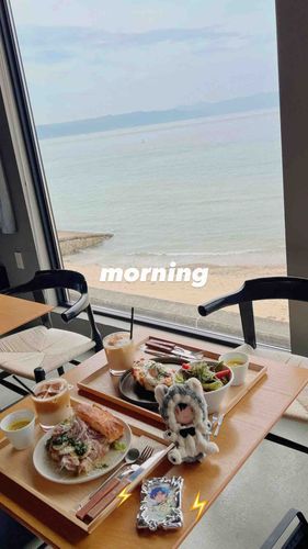 ‪˗ˋˏ 🔆🌊🥗☕️🍴🥪ˎˊ˗

🌊久しぶりっすねぇー

ジュンくんとのモーニングは最高でございます🙏ꔛ💙⚡️
