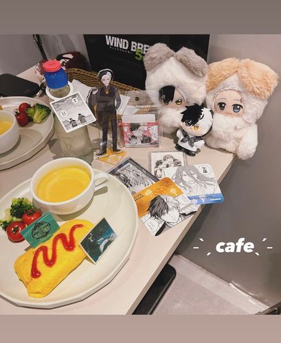 🎐〜cafe〜🎐

🌸オッ…オムライス⸝⸝⸝⸝⸝⸝♡

👑やっぱ！ことはのオムライスが1番だなぁ！な！桜！


オムライス好きなお2人さん🫶
