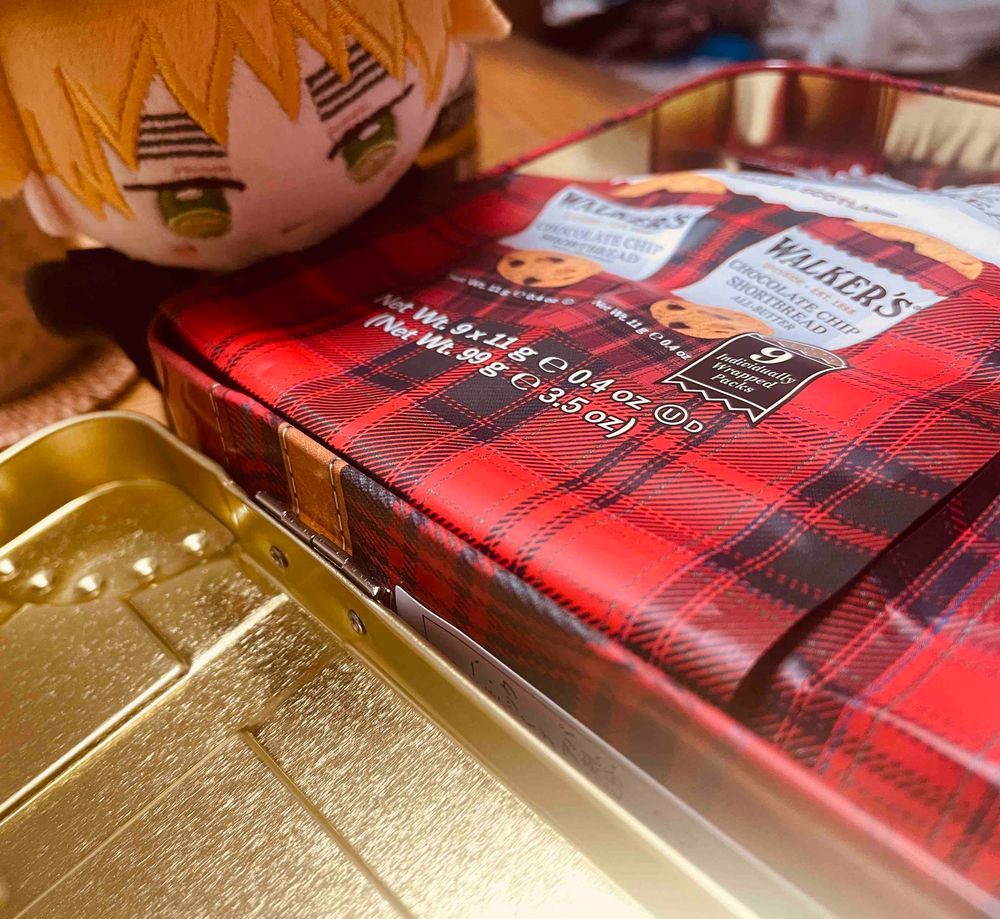 缶が可愛いクッキー。うまかった…