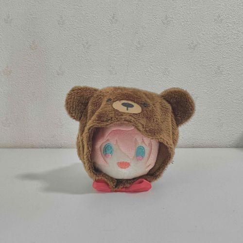 ふわもこえすねす、を見ているとぼくたちもお着替えさせたくなったそうです。

ぼくの自慢のぼうしがつぶれてしまうので、かぶりものはあんまりすきじゃないです……

でも主君がたのしそうなのでしばらくがまんです。