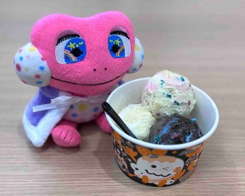 期間限定フレーバーたべたよ🍨