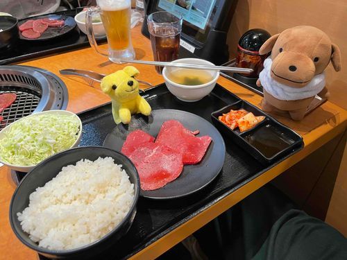 にくにく！
