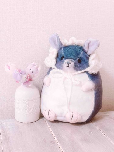 ちゃんぷるだよᐢ•ω•ᐢ✌️ﾁｮｷ
ふわふわのヘッドドレスはママが作ったよ
🌷かわいいねえ
