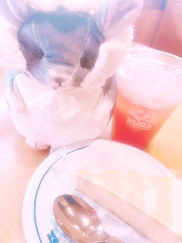 くら寿司でスイーツ食べたよ✌️ﾁｮｷ
おいちいね!!
