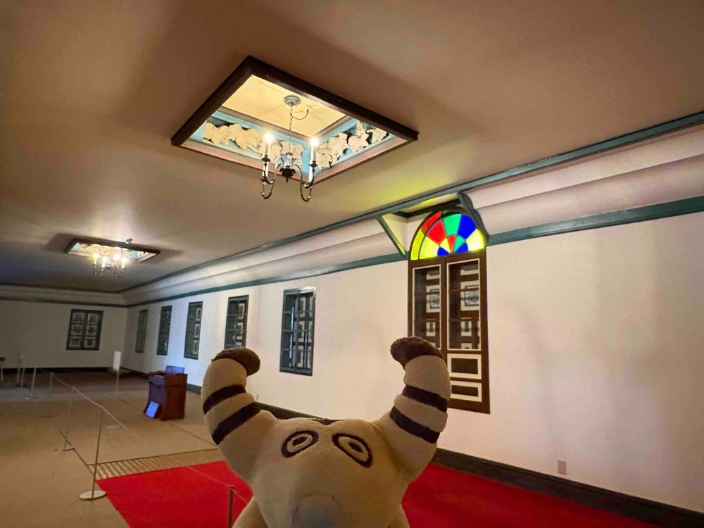 きゅう かいちがっこうにも 行ったよ🏫🪽
とっても おしゃれな デザイン💎🐮✨