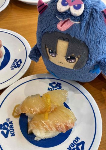 🥞きょうは おすし こらぼに やってきました🍣