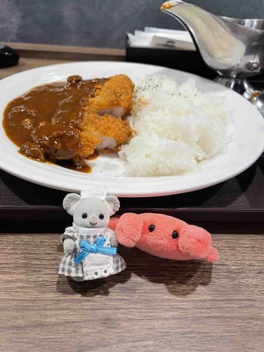おっきいお風呂とサウナの後のごはん、さいこうだね