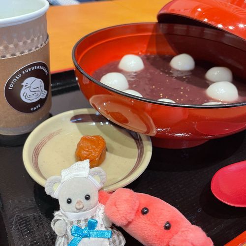 おつかれさまの心は
あまいもので、とかしちゃおう
