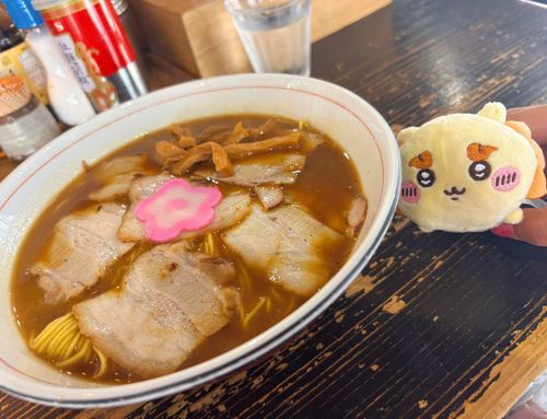 いろんな ラーメン知ること 大事…！