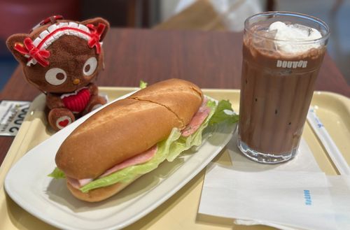 久しぶりにドトール🐈‍⬛