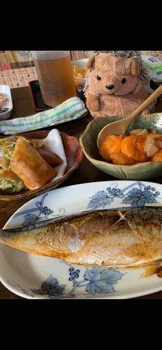 まりゅの実家飯シリーズ

今日は春巻きやエビチリをいただきました😊（ちまきやお赤飯も）
やっぱり中華は最強ですよね〜🩷