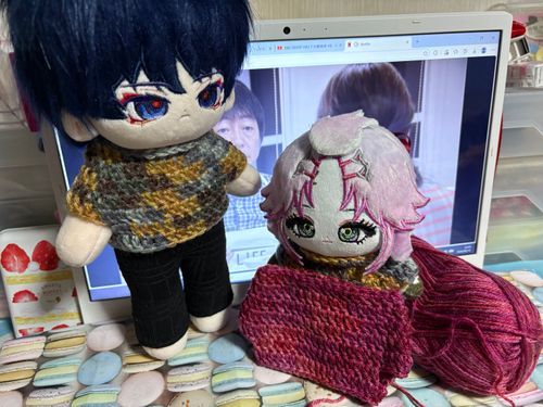 豹馬くんのは編めたけどさすがに力尽きた(:3_ヽ)_
茶々丸ちゃのセーターは明日編むでね……_(-ω-`_)⌒)_
この色絶対茶々丸ちゃ似合うから着てもらうの楽しみ♥♥