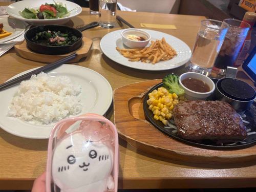 🐭｢ちいかわコラボでココスにきたよ｣