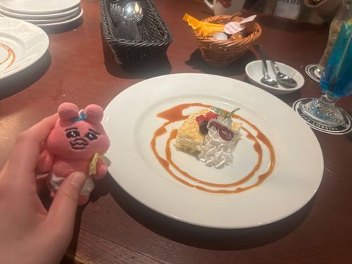 🐰「デザートでちゅ🍰」