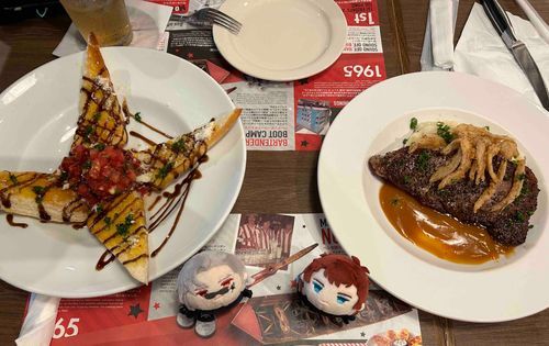 小鳥　すてーき300gだ
丸呑みしなさい
