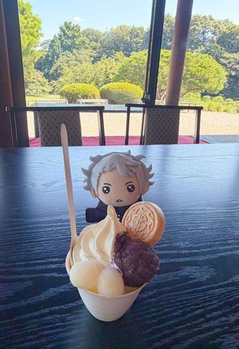 食べ過ぎ……？気のせいだろ