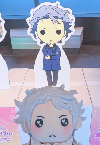 いるな、似てるやつが