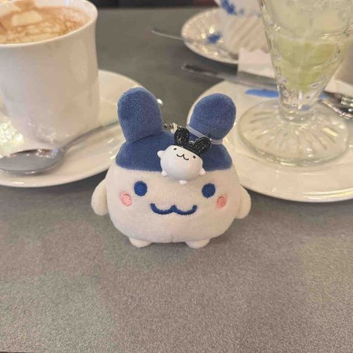 ぴょん
