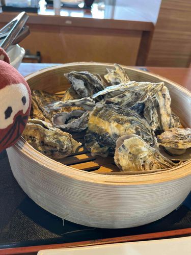 蒸し牡蠣もりもり