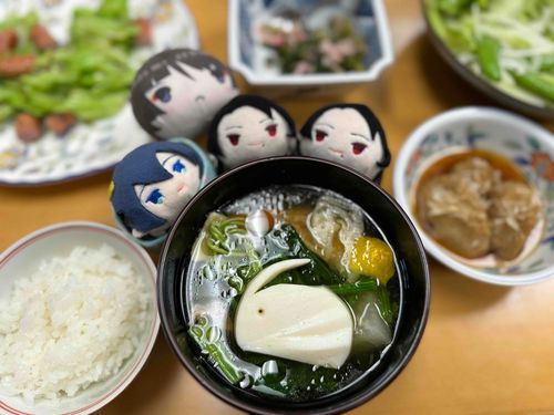 あけましておめでとう！いいお正月をすごせたよー あるじもおれたちもいっしょにがんばるよー！