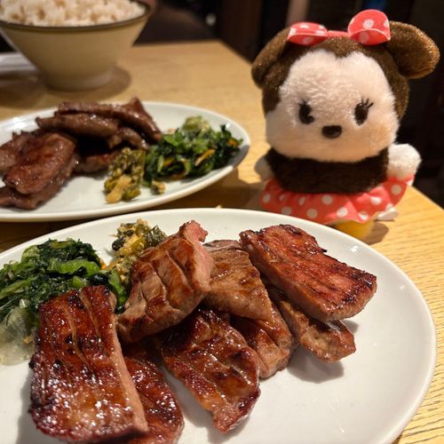これが薄くない牛タンかぁ~😳
主いわくいままででいちばん美味しかったらしいのダ