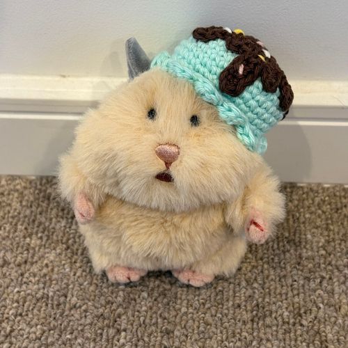 ちょこみんとあいすのぼうし。