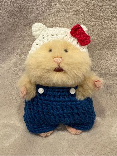 あたらしいおようふく。つくってもらったよ。