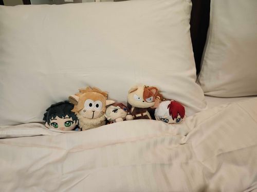 せまい