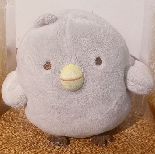 こんにちは  こぼは こぼだよ~

まんまるなからだと  つぶらなおめめ  まんまるくちばしと  ちんまりしたあんよが ちゃーむぽいんと、なんだって 

まいにち ねむねむ  おねんねたいちょうだよ