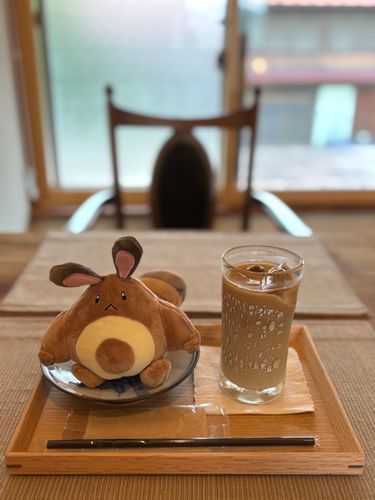 オタチのドリンクセット、おまたせしました～。