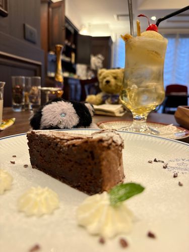 おいしそうめぇ- ̗̀  🍰🍫   ̖́-