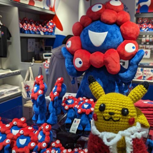 色違いアンノーンが大量発生してるピカ！