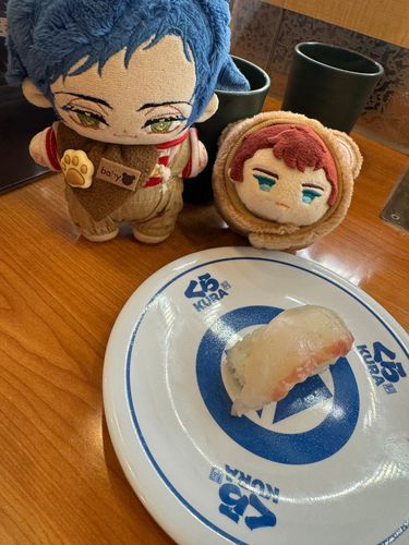うおお僕レーウィン！小豆さんもいるよ！お寿司いいいい！！！

こなんこらぼのぐっずは、はいふしゅうりょうしていてざんねんだったが、おいしかったな。