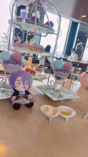 しゅうまつ は おちゃかい に いってきたよ