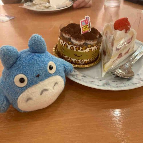 ふじやのケーキたべほうだいがおわっちゃうからいったよ！
あまさにおぼれた！