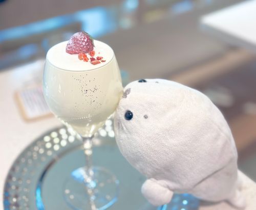 みんな！はろ〜！！！！！
ぱふぇにチッス(kiss)🍓💎